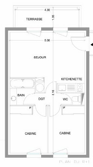 Sleeps 4