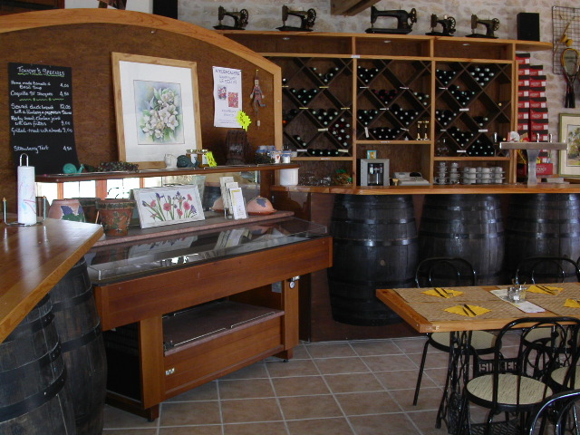 Bar Restaurant