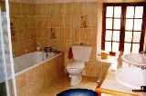 thumb_1153_40234bathroomc.jpg